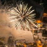 Goldregen bei Kleinarler Silvesterfeier - Feuerwerksbild 2017